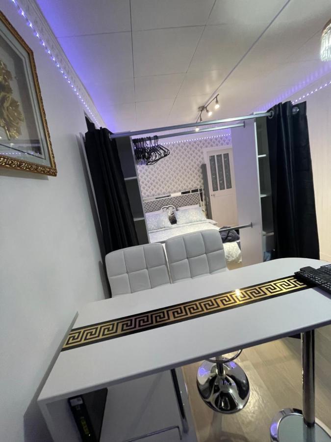 Jolie Petite Maison Avec Un Grand Jardin Montmagny Zewnętrze zdjęcie