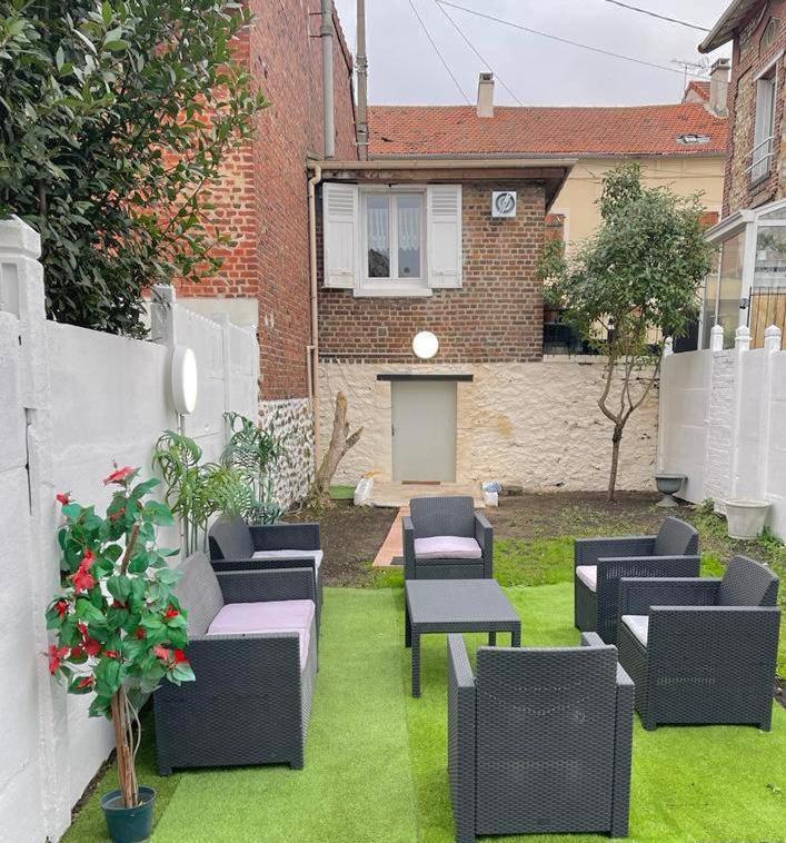 Jolie Petite Maison Avec Un Grand Jardin Montmagny Zewnętrze zdjęcie